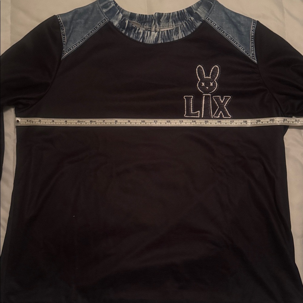 Bad Bunny/Benito Bowl sweatshirt - Picture 2 of 5